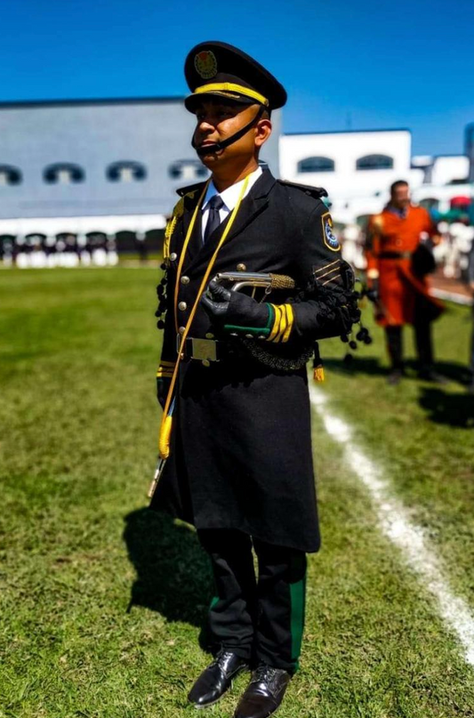 Uniforme Muestra 6